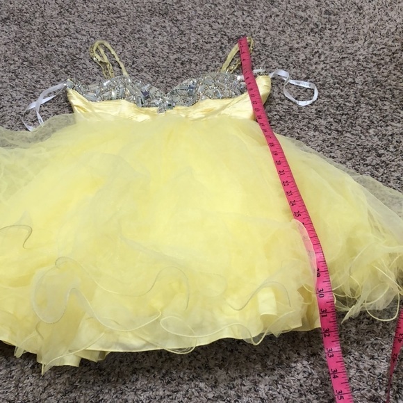 NWOT Sherri Hill Prom Dress Size 6 Pastel Yellow Rhinestone Mini Style 2926 - Picture 7 of 9